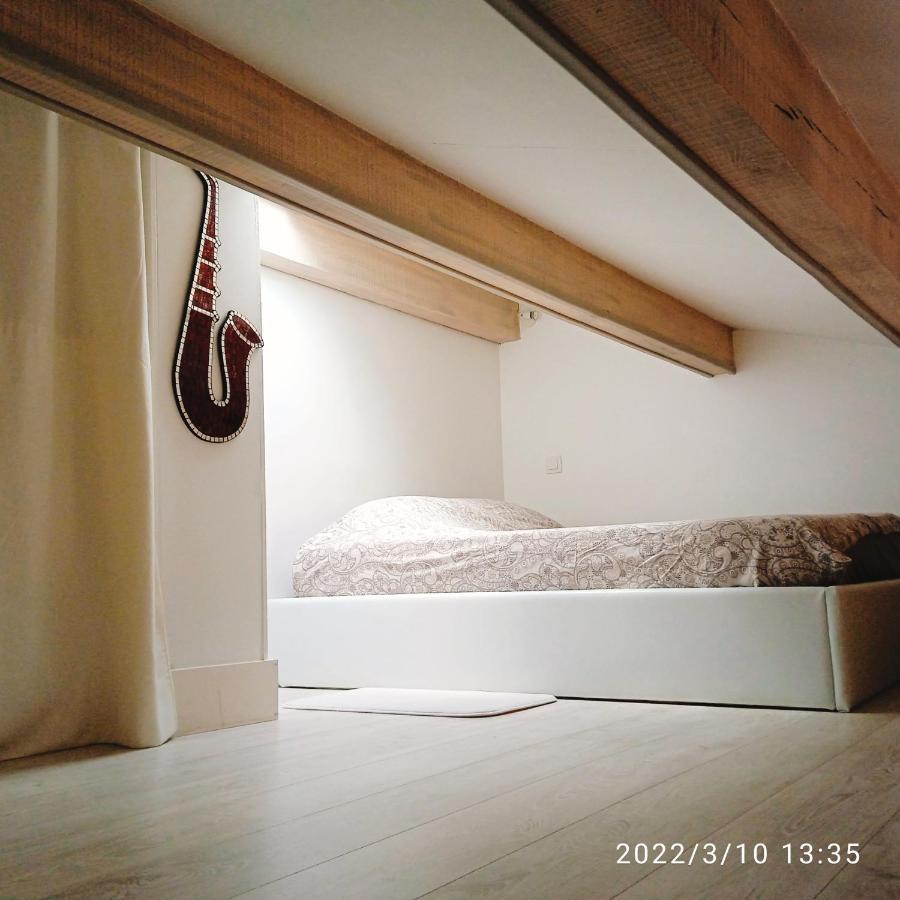 Azzura, Duplex Lumineux Acces Direct A La Plage Apartman Sainte-Maxime Kültér fotó